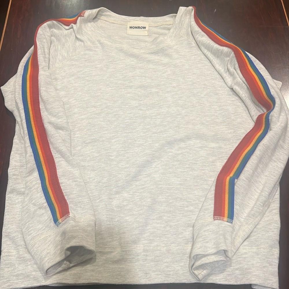Monrow SOLD OUT Rainbow raglan tee
